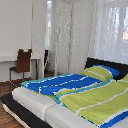 Butzbach Hotel & Apartment Buitenkant foto